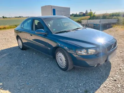Gebraucht Volvo S60 200 PS (147 kW) 2002 Blau Limousine