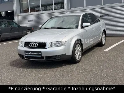 Gebraucht Audi A4 102 PS (75 kW) 2002 Silber Limousine