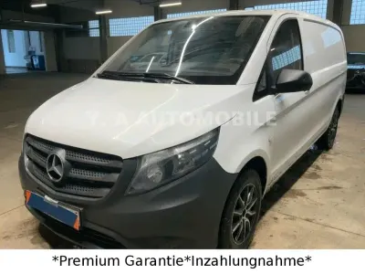 Gebraucht Mercedes Vito 114 PS (83 kW) 2018 Weiß Van