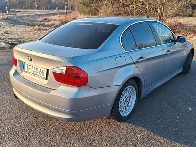 Gebraucht BMW 325 218 PS (160 kW) 2005 Silber Limousine