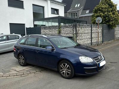 VW Golf VI
