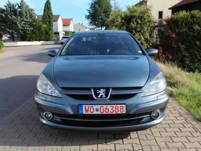 Peugeot 607