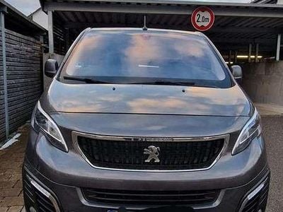 Gebraucht Peugeot Expert 150 PS (110 kW) 2018 Beige Van
