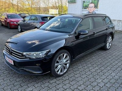 Gebraucht VW Passat 150 PS (110 kW) 2021 Schwarz Kombi
