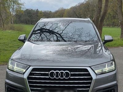 Usata Audi Q7 Sport 272 CV (200 kW) 2017 Grigio SUV