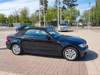 Gebraucht BMW 118 Cabriolet 143 PS (105 kW) 2010 Schwarz Cabrio