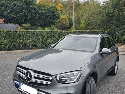 Mercedes GLC300e