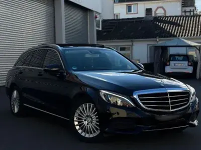 Gebraucht Mercedes C220 Exclusive 170 PS (125 kW) 2017 Schwarz Limousine