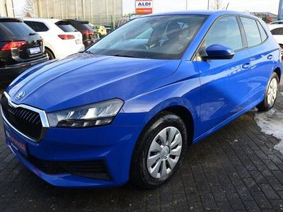 Gebraucht Skoda Fabia Ambition 65 PS (47 kW) 2022 Blau Kleinwagen