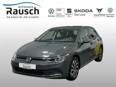 Używany VW Golf VII Active 150 KM (110 kW) 2021 Szary Hatchback