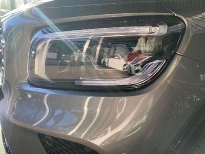 Usata Mercedes GLB220 Progressive 190 CV (139 kW) 2021 Grigio SUV