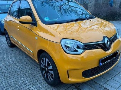 Usata Renault Twingo Intens 65 CV (47 kW) 2021 Giallo Utilitaria