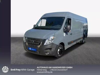 Grau Gebraucht 2024 Nissan Interstar N-Connecta Van | 41.055 €