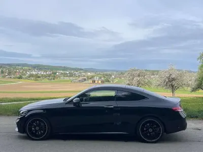 Gebraucht Mercedes C300 AMG line Plus 245 PS (180 kW) 2023 Coupé
