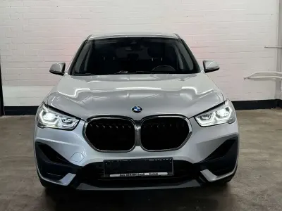 Gebraucht BMW X1 Advantage 140 PS (102 kW) 2019 Glaciersilber metallic SUV