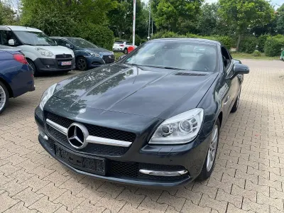 Gebraucht Mercedes SLK200 184 PS (135 kW) 2013 Grau Cabrio