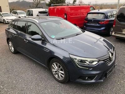 Gebraucht Renault Mégane IV Intens 132 PS (97 kW) 2017 Grau Limousine