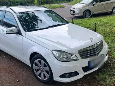 Gebraucht Mercedes C220 170 PS (125 kW) 2012 Weiß Kombi