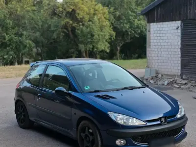 Gebraucht Peugeot 206 S16 136 PS (100 kW) 2002 Blau Kleinwagen