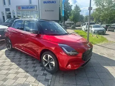 Nowe Suzuki Swift Comfort+ 82 KM (60 kW) 2025 Czerwony Hatchback