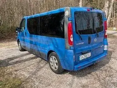 Gebraucht Nissan Primastar 145 PS (106 kW) 2011 Blau Van / Kleinbus