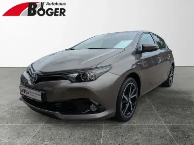 Gebraucht Toyota Auris Hybrid Team 136 PS (100 kW) 2018 Grau Limousine