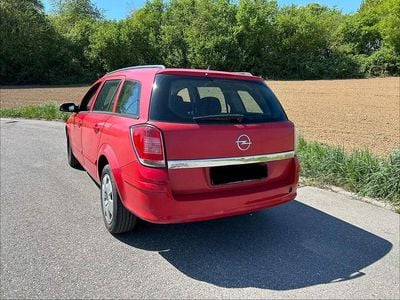 Gebraucht Opel Astra 101 PS (74 kW) 2006 Rot Kombi