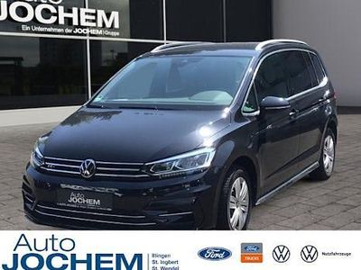 Schwarz Gebraucht 2024 VW Touran Highline Van / Kleinbus | 34.690 € (Fairer Preis)