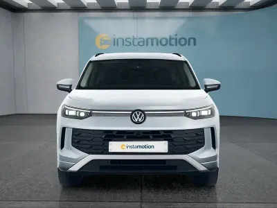 Usata VW Tayron 193 CV (141 kW) 2025 Argento SUV
