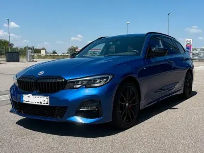 Gebraucht BMW 318 M Sport 156 PS (114 kW) 2022 Blau Kombi