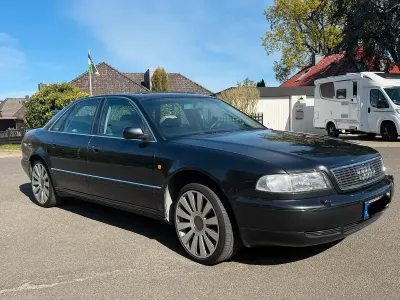 Second-hand Audi A8 150 CP (110 kW) 1998 Negru Berlinǎ