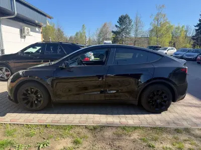 Brugt Tesla Model Y 378 kW (514 HK) 2023 Sort SUV