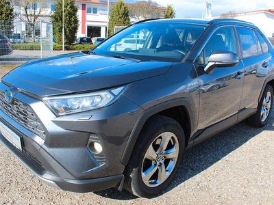 Gebraucht Toyota RAV4 Hybrid Club 218 PS (160 kW) 2019 Magnetic grey SUV