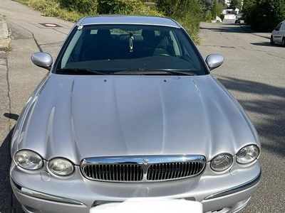 Jaguar X-type