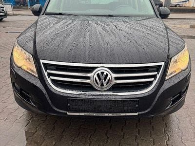 Schwarz Gebraucht 2009 VW Tiguan Team SUV | 7.899 € (Fairer Preis)