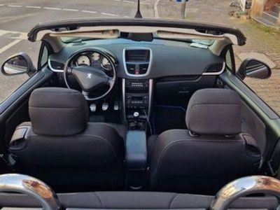 gebraucht Peugeot 207 CC Cabrio Premium JBL Soundsystem.