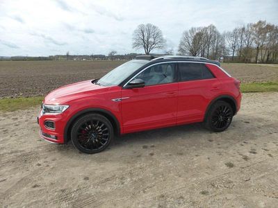 Second-hand VW T-Roc R-line 150 CP (110 kW) 2018 Roșu SUV