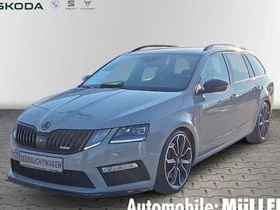 Grau Gebraucht 2017 Skoda Octavia RS Kombi | 22.950 € (Etwas zu teuer)