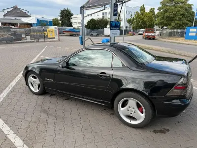 Gebraucht Mercedes SLK200 163 PS (119 kW) 2002 Schwarz Cabrio