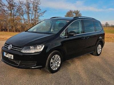 Schwarz Gebraucht 2016 VW Sharan Van / Kleinbus | 21.490 € (Guter Preis)
