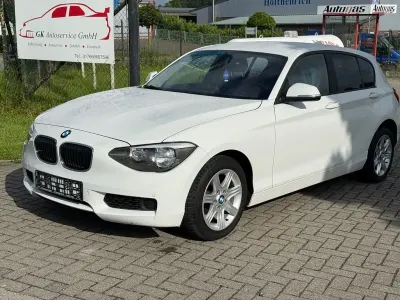 Gebraucht BMW 116 Sport Line 136 PS (100 kW) 2012 Weiß Kleinwagen