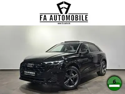 Gebraucht Audi Q8 S-Line 286 PS (210 kW) 2024 Mythosschwarz metall (metallic) SUV