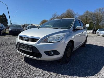 Gebraucht Ford Focus Style 101 PS (74 kW) 2008 Silber Limousine