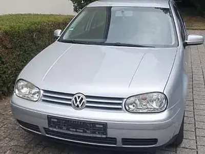 Gebraucht VW Golf IV Pacific 101 PS (74 kW) 2003 Silber Limousine