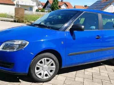Gebraucht Skoda Fabia 60 PS (44 kW) 2026 Blau Kleinwagen