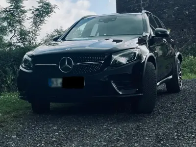 Gebraucht Mercedes GLC43 AMG AMG 367 PS (269 kW) 2018 Schwarz SUV