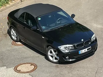 Gebraucht BMW 120 Cabriolet 170 PS (125 kW) 2011 Schwarz Cabrio