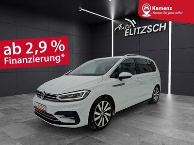 Pure white Gebraucht 2016 VW Touran Highline Van / Kleinbus | 22.390 € (Etwas zu teuer)