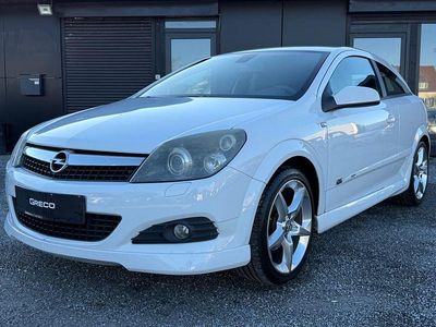 Gebraucht Opel Astra GTC OPC 140 PS (102 kW) 2008 Weiß Coupé