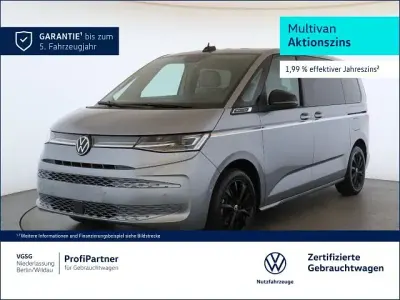 Gebraucht VW Multivan Style 150 PS (110 kW) 2025 Silber Van / Kleinbus